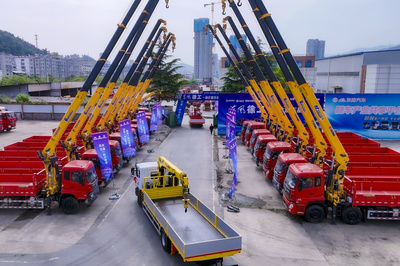 "十堰造"随车吊抢滩海外市场 新增出口1.1亿元