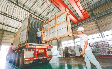 儋州:玻璃产品出口迪拜